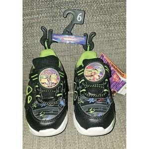 Nickelodeon Boy's Ninja Turtles Lighted Sneakers (Toddler/Little Kid) Size 6